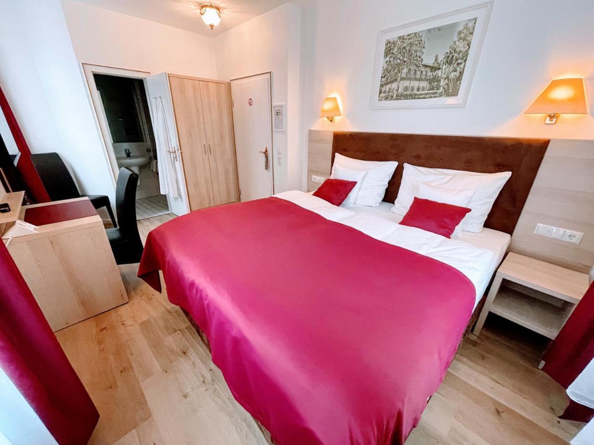 Das Hotel Krone Koenigswinter Luaran gambar
