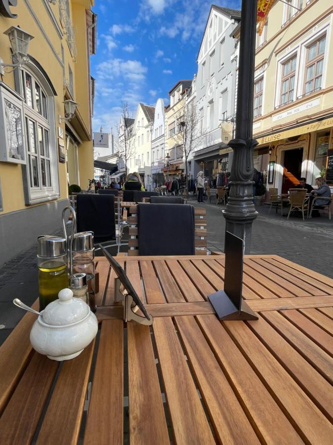 Das Hotel Krone Koenigswinter Luaran gambar